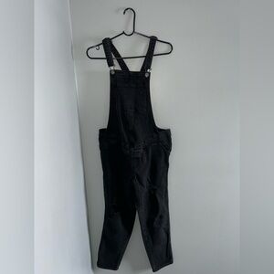 Old Navy Charcoal Maternity Shorts